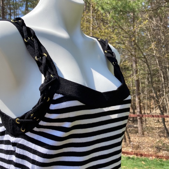 INC International Concepts black and white stripe grommet and lace tank size M - Picture 7 of 7
